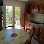 Charmante Maison Familiale A Realmont-tarn Ferienhaus
