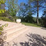Dom wakacyjny Charmante Maison Familiale A Realmont-tarn *