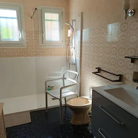 Holiday home Charmante Maison Familiale A Realmont-tarn *