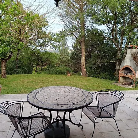 Holiday home Charmante Maison Familiale A Realmont-tarn *