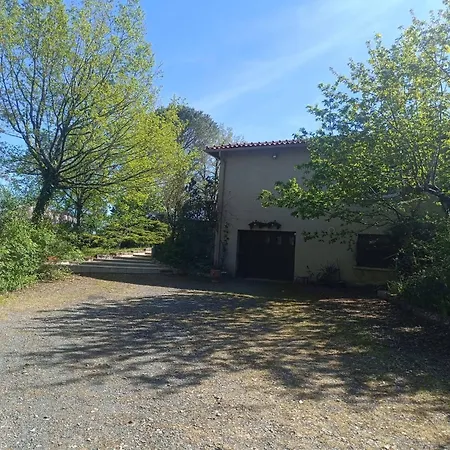 Hébergement de vacances Charmante Maison Familiale à Réalmont-tarn