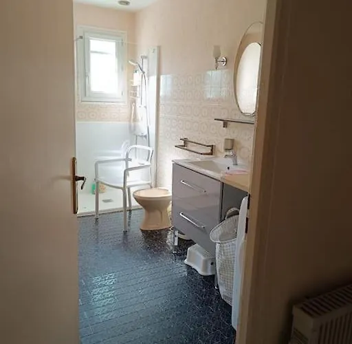 Charmante Maison Familiale A Realmont-tarn Nyaraló *