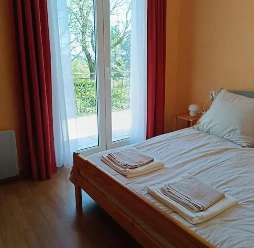 Nyaraló Charmante Maison Familiale A Realmont-tarn *